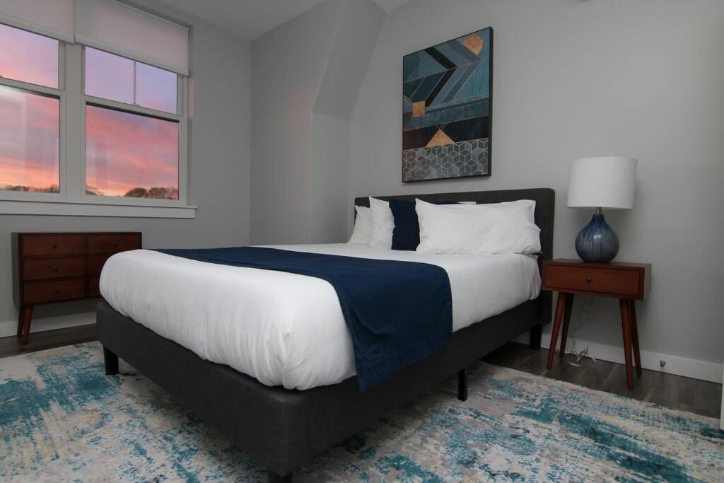 Luxury Apartment With Gym, Steps From Commuter Rail #4011 Reading Exterior photo